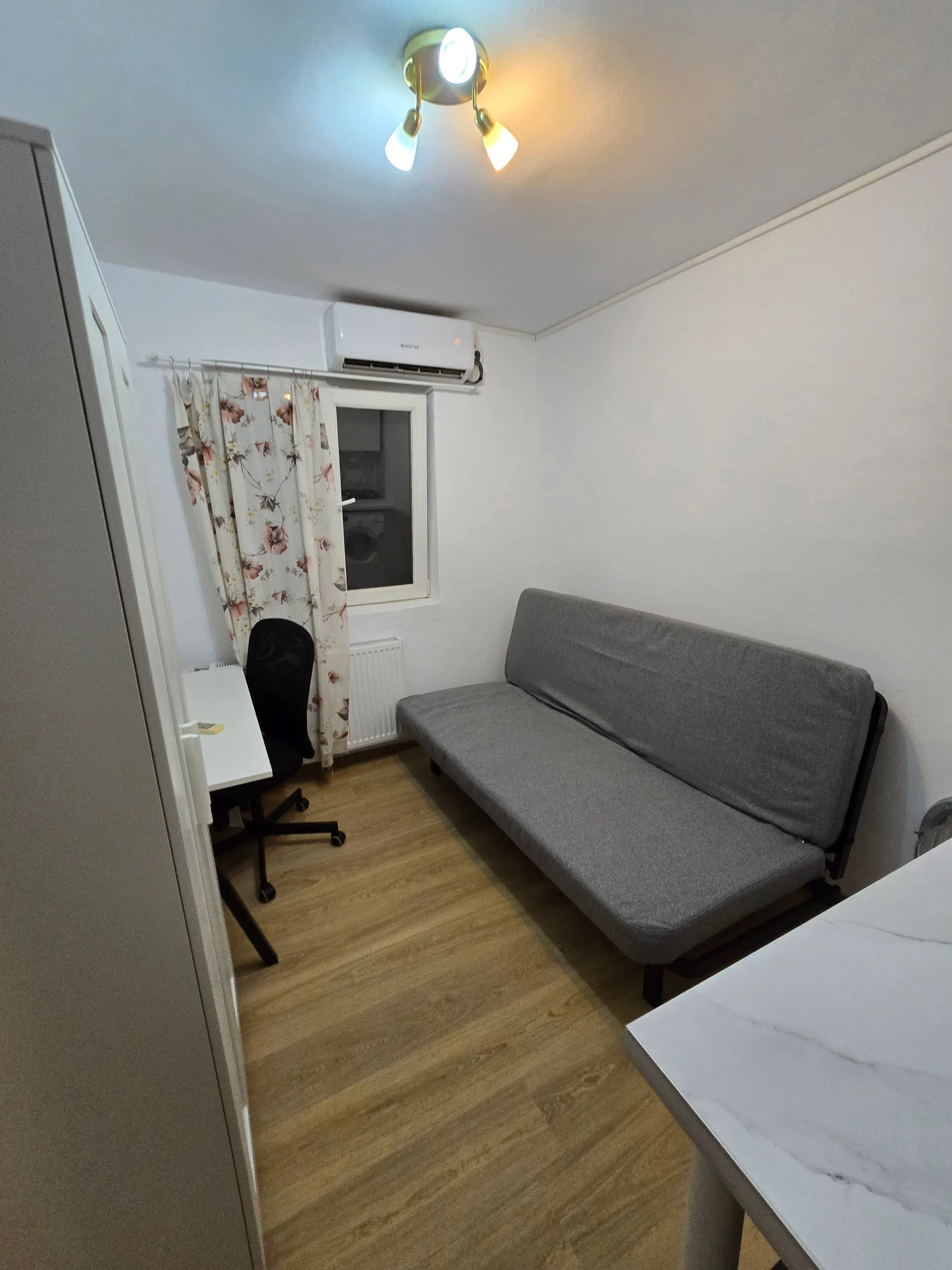 Premium Hideout Image 9